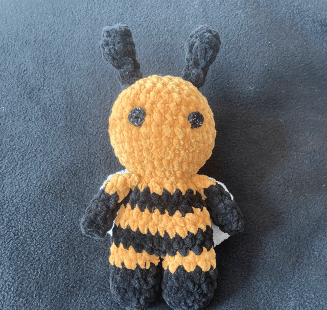 Bonhomme abeille